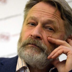 Дмитрий Орешкин, политолог